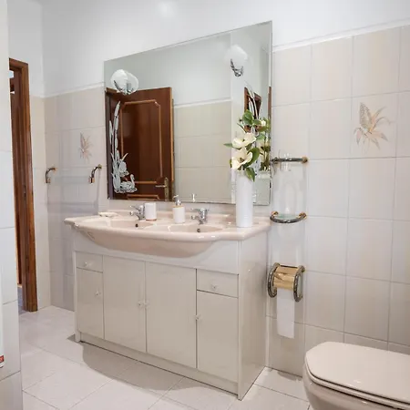 Vivenda Do Calvario Alvaraes