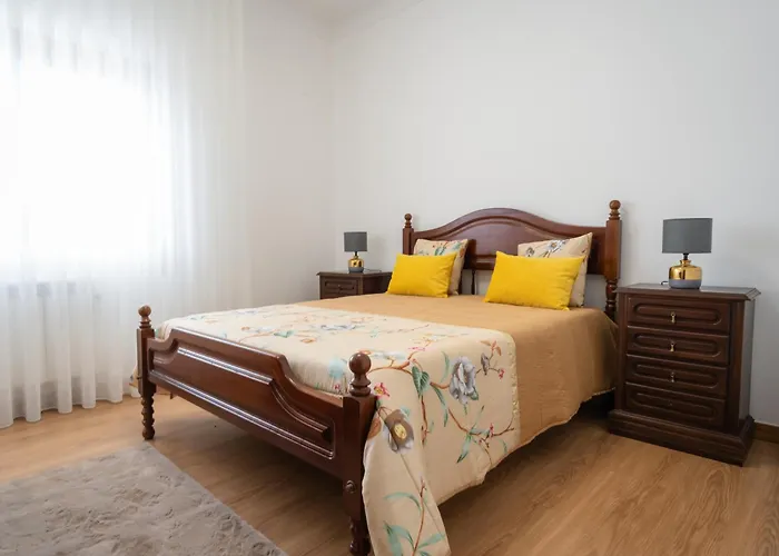 Vivenda Do Calvario Feriehus *