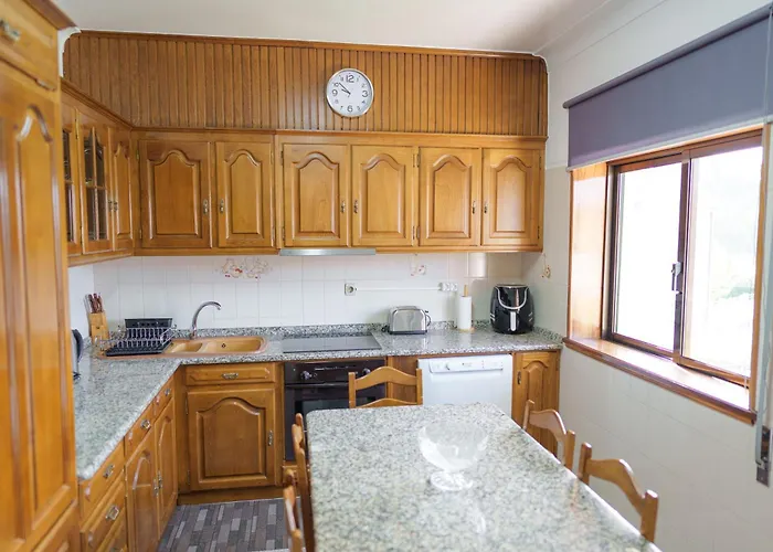 Vivenda Do Calvario Feriehus Alvarães